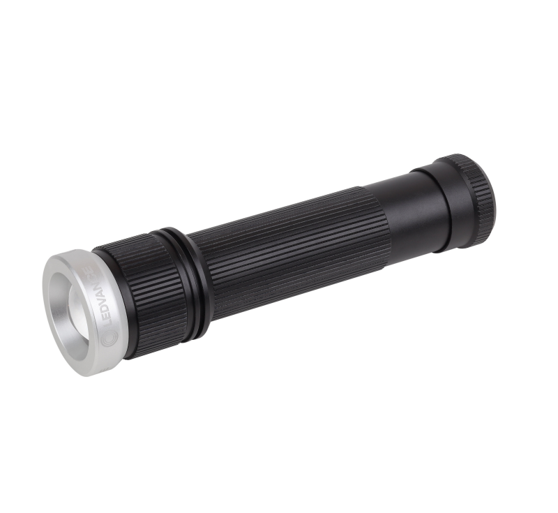 Lanterna LED de mana Ledvance Tactical, 15W, 1400 lm, zoom,