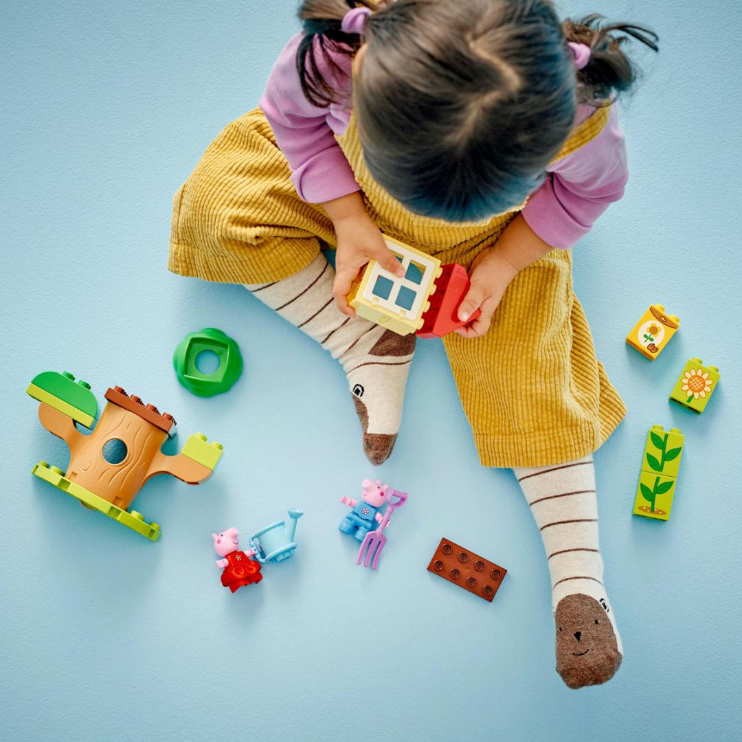 GRADINA SI CASA DIN COPAC A PURCELUSEI PEPPA, LEGO 10431 - imagine 6