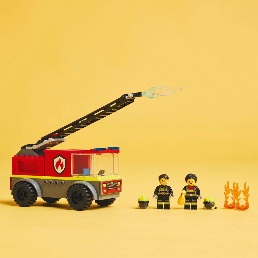 CAMION DE POMPIERI CU SCARA, LEGO 60463 - imagine 8